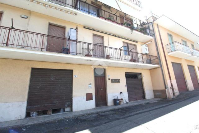 4-room flat in Via Cardinale Farnese 28, Vetralla - Photo 1