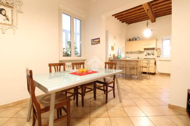 3-room flat in Via De Larderel 95, Livorno - Photo 1