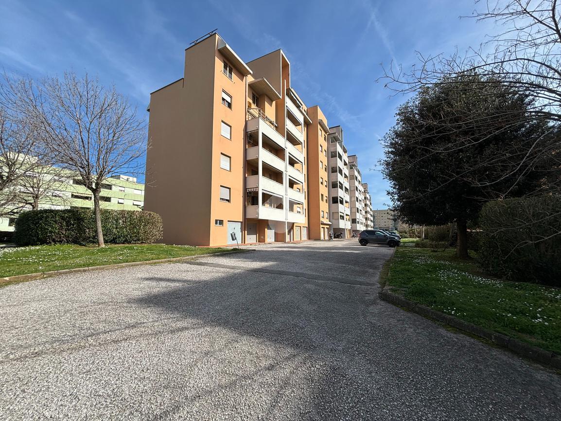 Appartamento in vendita a Livorno