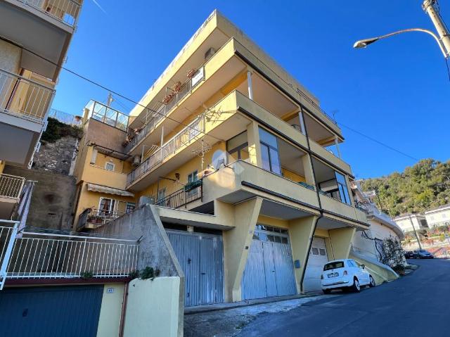 3-room flat in Via Luigi Borri 45, Alassio - Photo 1