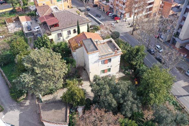 Villa in Via Volturno 2, Monterotondo - Foto 1