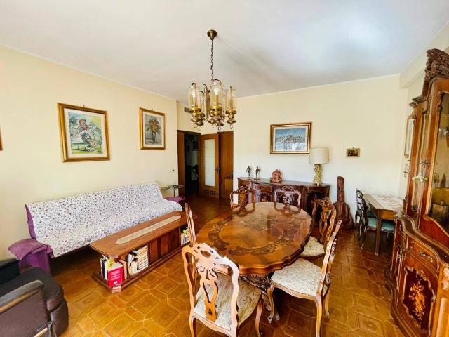 4-room flat in {3}, Viale Manzoni - Photo 1