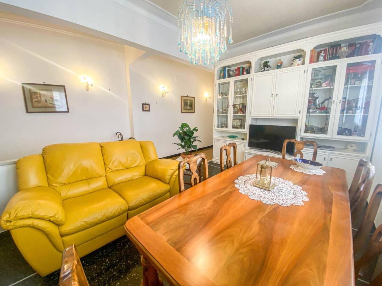 appartamento in vendita a Genova in zona Oregina