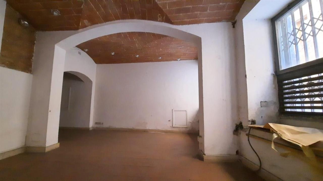 Negozio in , Siena, {3} - Foto 2