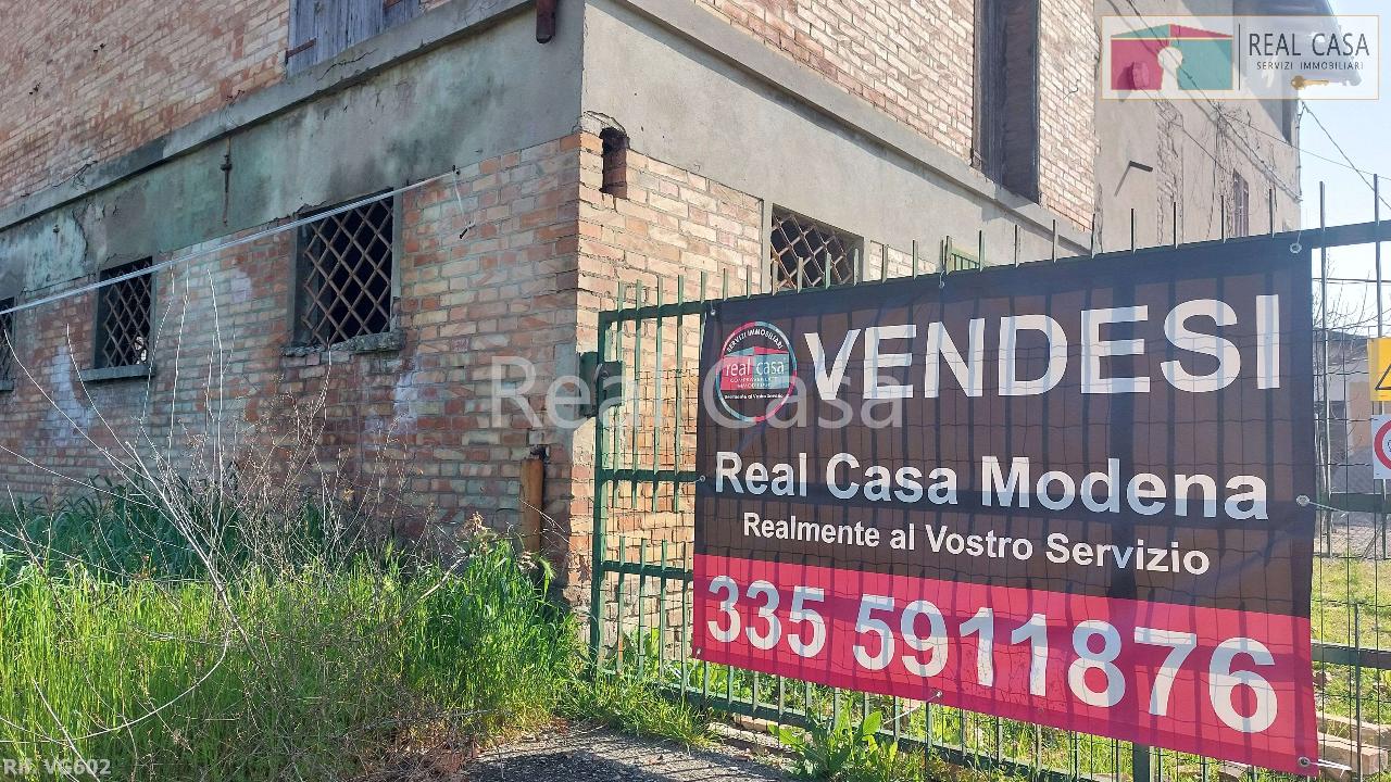 Rustico in vendita a Modena