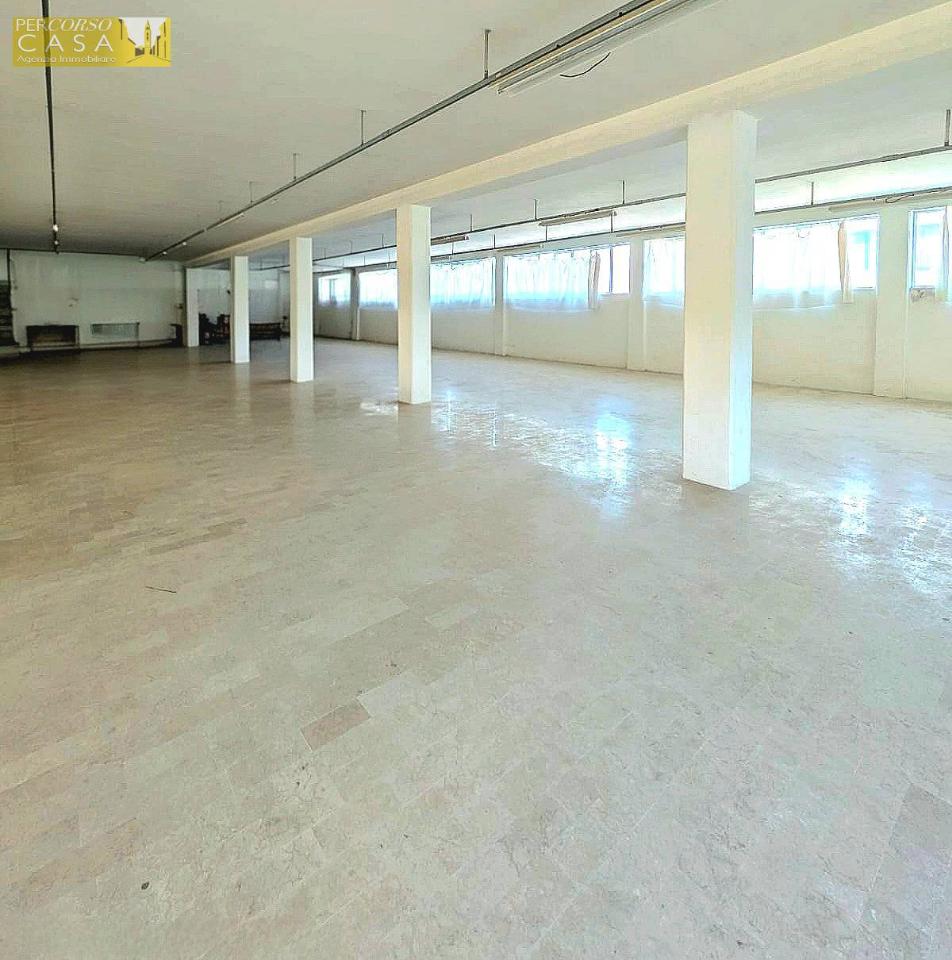 Capannone in Via Trieste, Castellalto, {3} - Foto 2