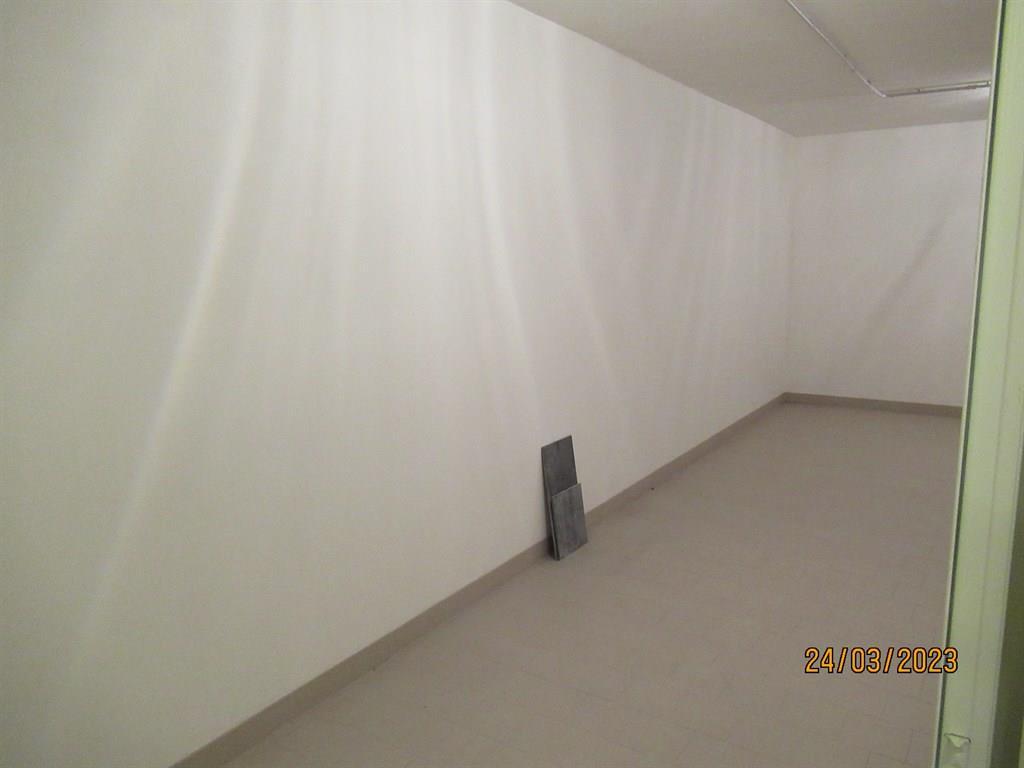 Magazzino in Via Gocciadoro 100, Trento, {3} - Foto 1