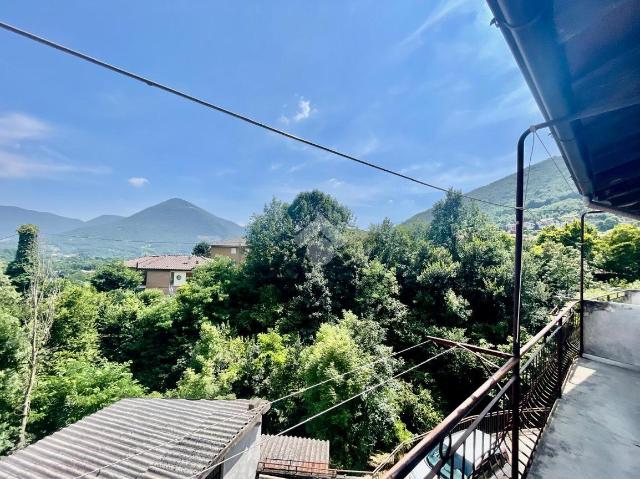 4-room flat in Via Dosso Moroni, Albino - Photo 1