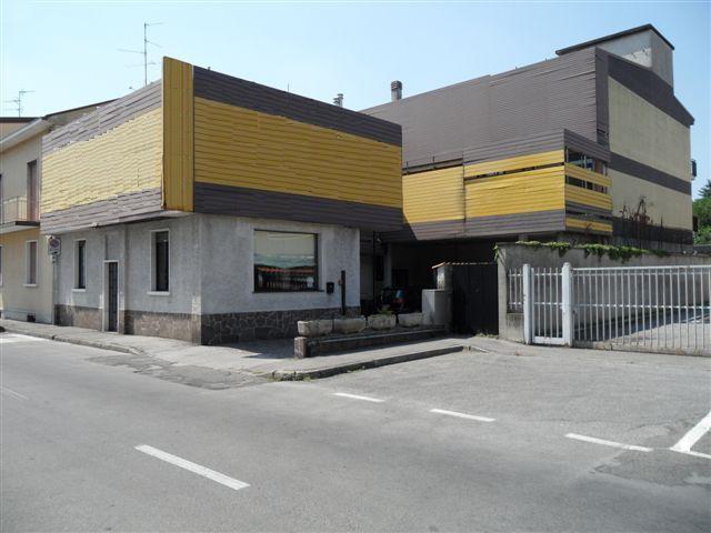 Locale commerciale in , Lissone, {3} - Foto 1