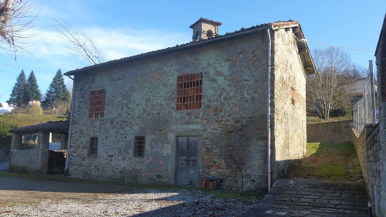 Rustico in vendita a Castelnuovo Di Garfagnana