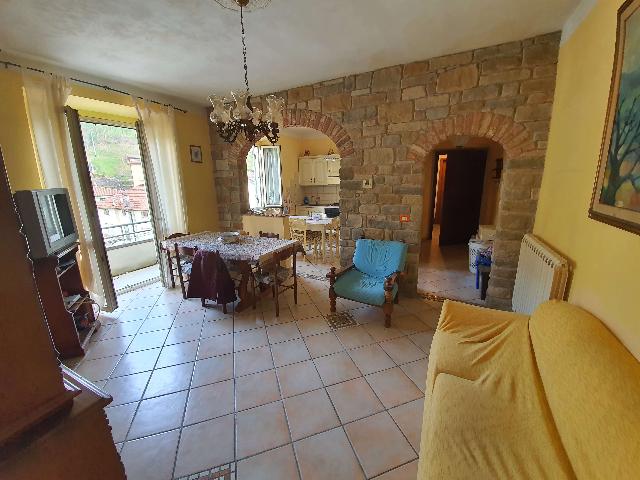 4-room flat in Via Fabrizi, Castelnuovo di Garfagnana - Photo 1