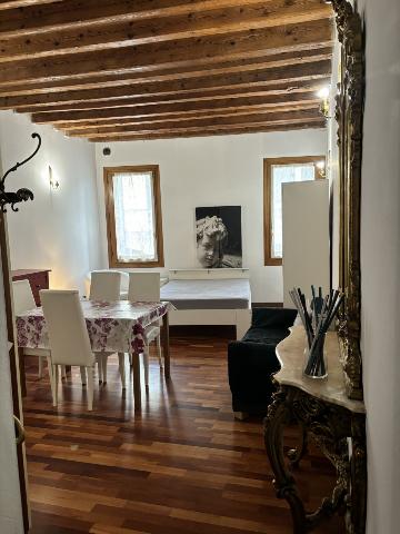 One-room flat in Via Giambattista Belzoni 168, Padova - Photo 1