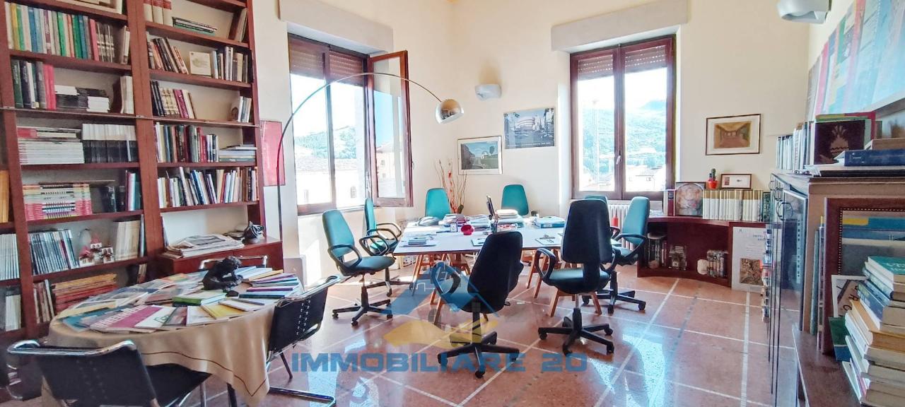 Ufficio in Piazza Martiri 1, Teramo, {3} - Foto 2