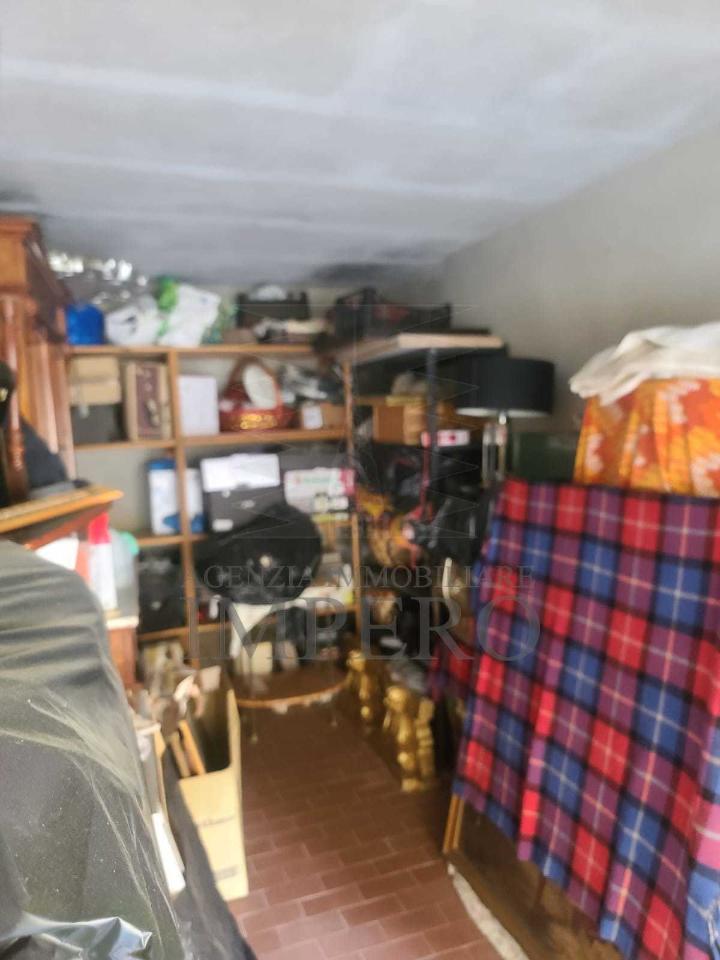 Parcheggio chiuso in Corso Limone Piemonte 136, Ventimiglia, {3} - Foto 2