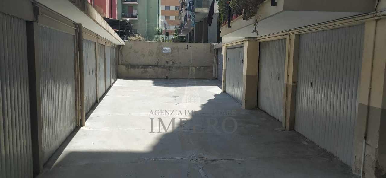 Parcheggio chiuso in Via Sottoconvento, Ventimiglia - Foto 1