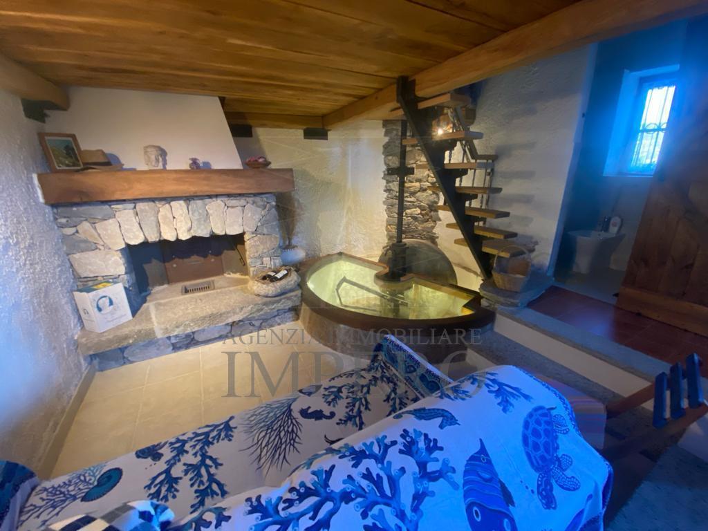 Casa indipendente in vendita a Ventimiglia