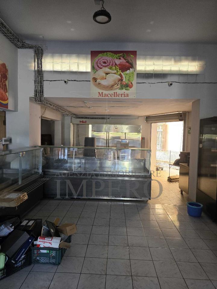 Negozio in Lungo Roya Rossi 9, Ventimiglia, {3} - Foto 2
