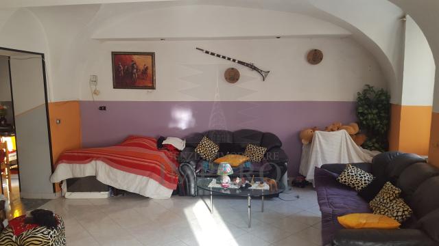 Vierzimmerwohnung in Via Piazza Separata 1, Ventimiglia - Foto 1