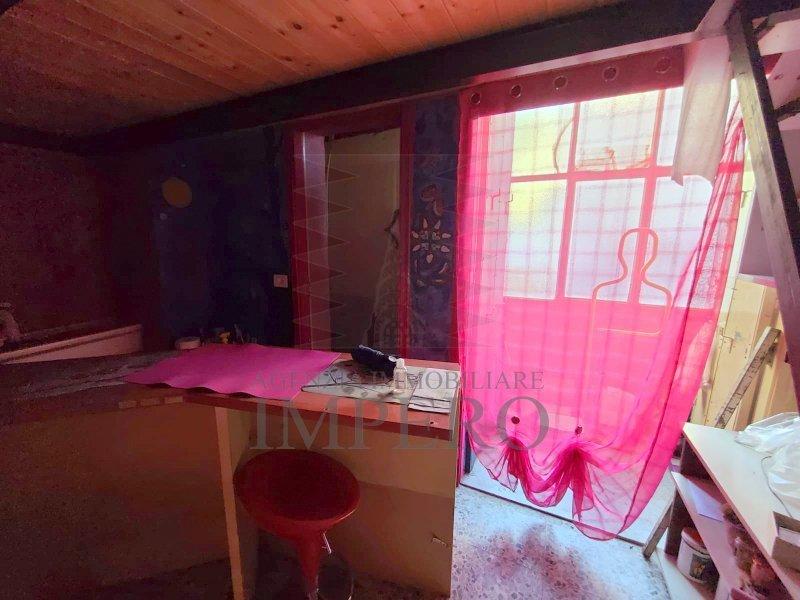 Abbigliamento in Via Tenda 10, Ventimiglia, {3} - Foto 2