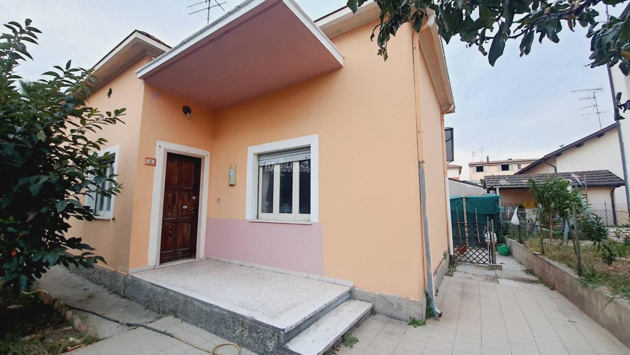 Casa indipendente in vendita a Alba Adriatica