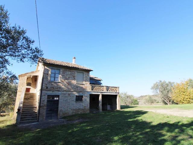 Rustico in Contrada Pagliare, Monsampolo del Tronto - Foto 1