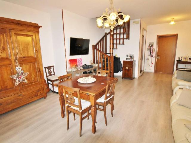 Apartament in {3}, Via Bixio - Photo 1