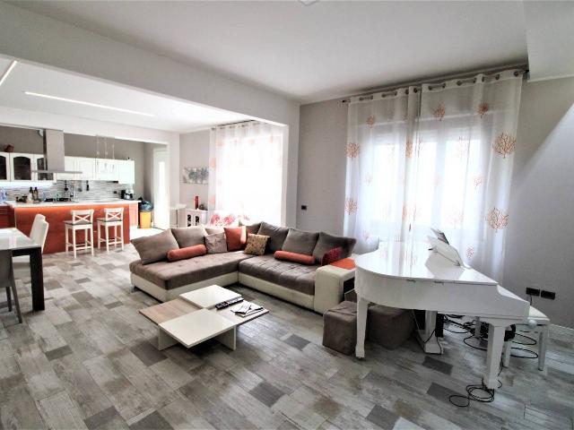 Apartament in Via Ferdinando Magellano, Martinsicuro - Photo 1