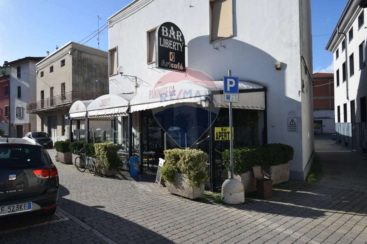Bar in Via Spezia 73, Collecchio - Foto 1