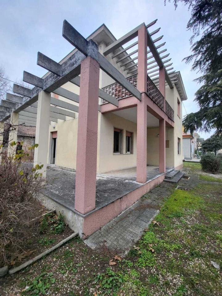 Casa indipendente in vendita a Savignano Sul Rubicone
