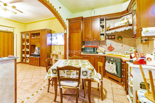 Attached house in Strada delle Muzzane, Casalpusterlengo - Photo 1