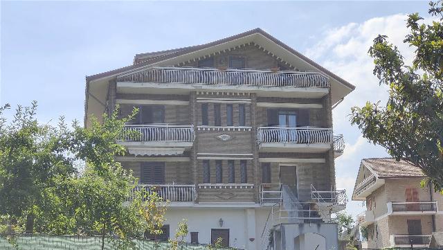 Mansion in Contrada Santo Oronzo, Avellino - Photo 1