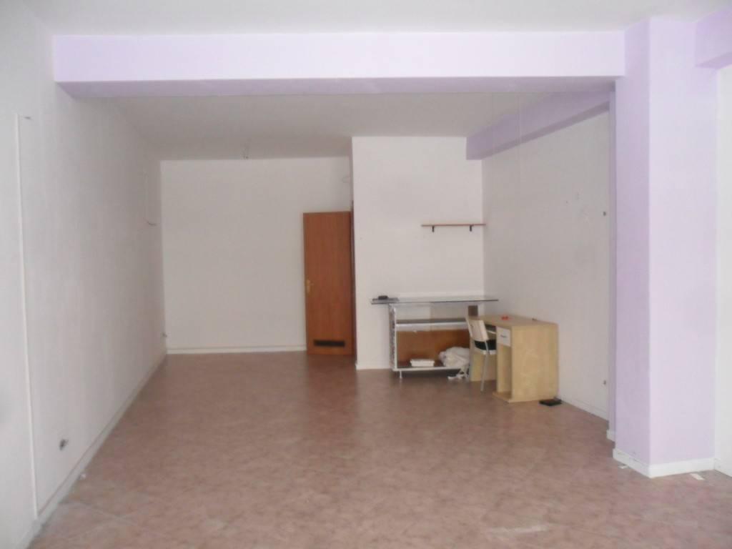 Negozio in , Avellino, {3} - Foto 2