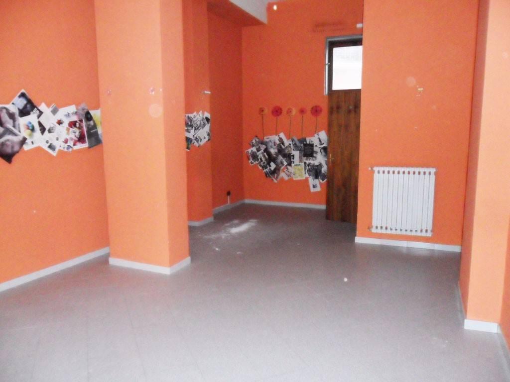 Negozio in , Avellino, {3} - Foto 2