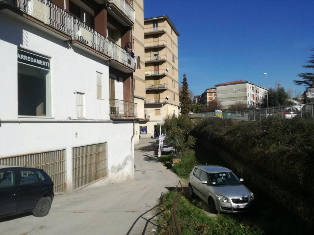 Negozio in , Avellino, {3} - Foto 2