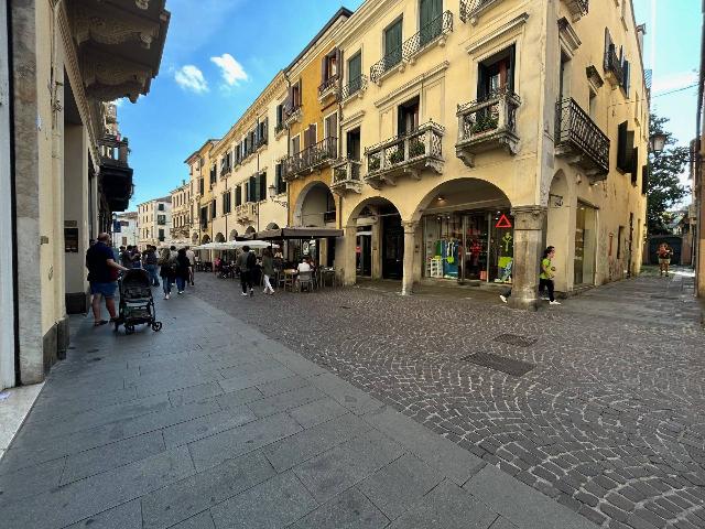 Geschäft in Via Roma, Padova - Foto 1