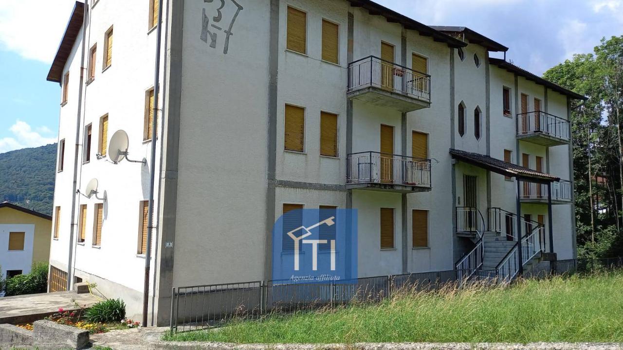 Appartamento in vendita a Valchiusa