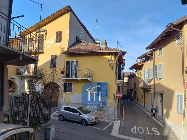 Detached house in Via Ospedale, Gassino Torinese - Photo 1