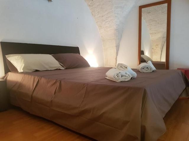 Detached house in Via Alfonso Pomes, Ostuni - Photo 1