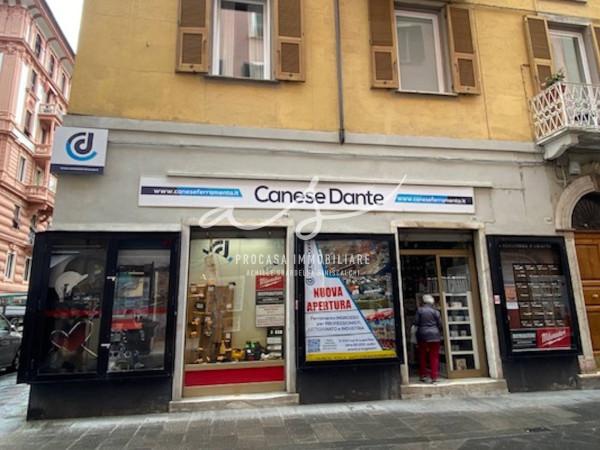 Negozio in Via del Prione, La Spezia, {3} - Foto 1