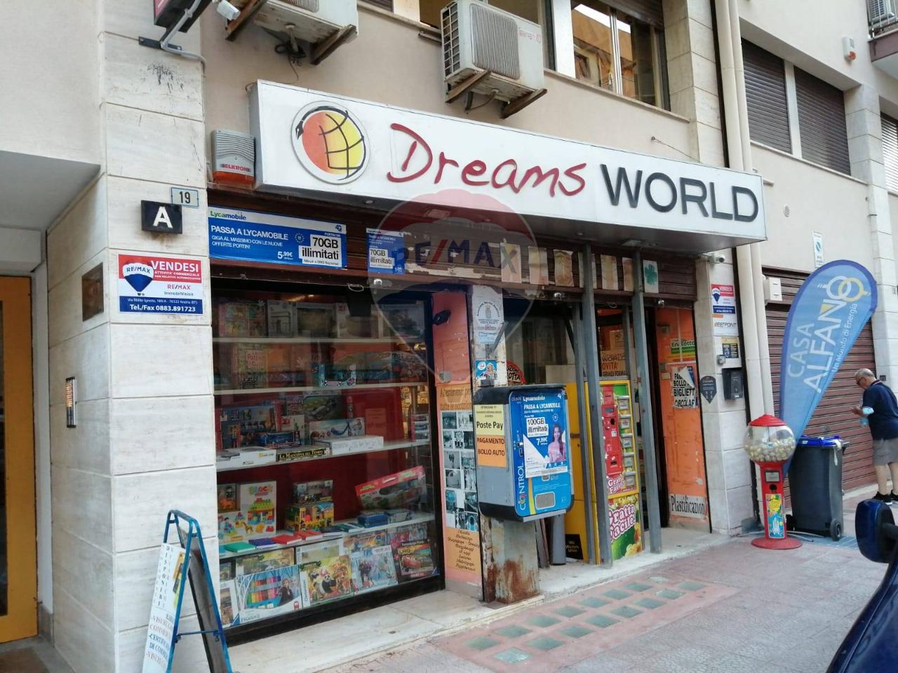 Negozio in Via Martiri di Bologna 19, Andria - Foto 1