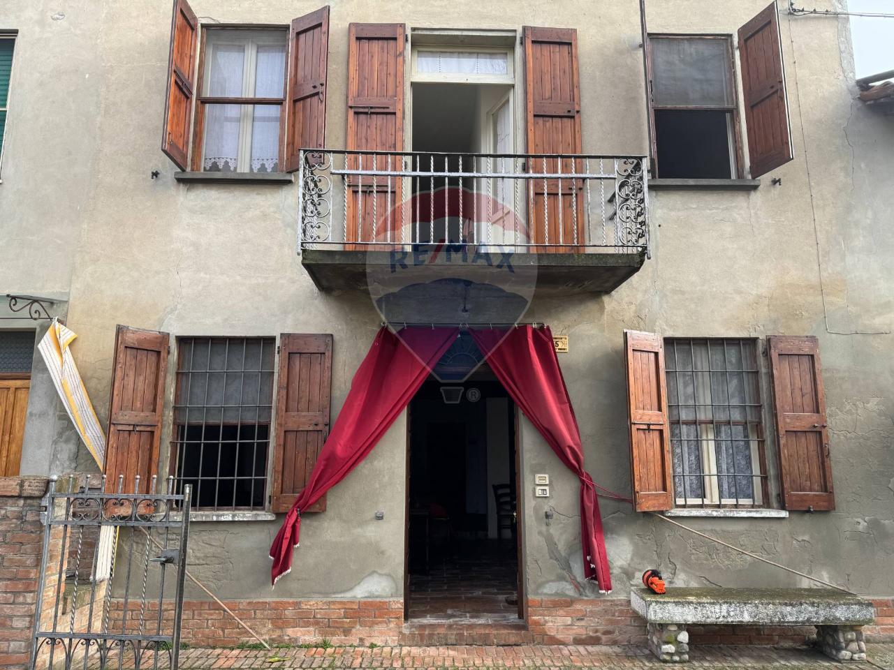 Casa indipendente in vendita a Polesine Zibello