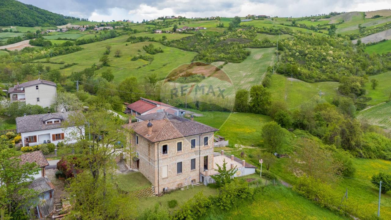 Casa indipendente in vendita a Vernasca