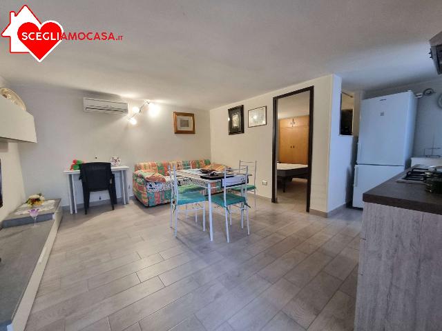 2-room flat, Catanzaro - Photo 1