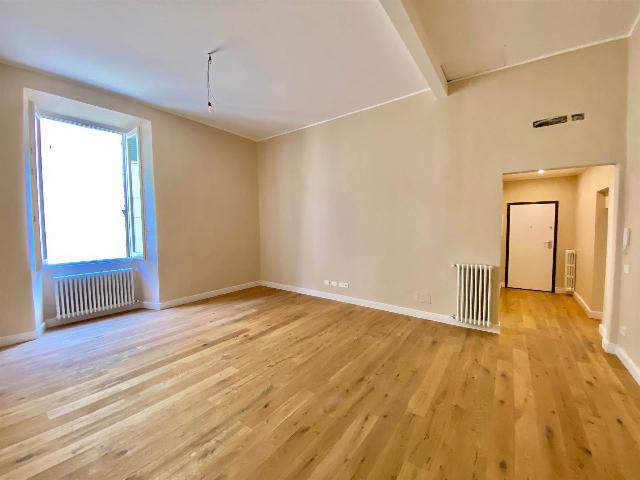 Apartament in {3}, - Photo 1