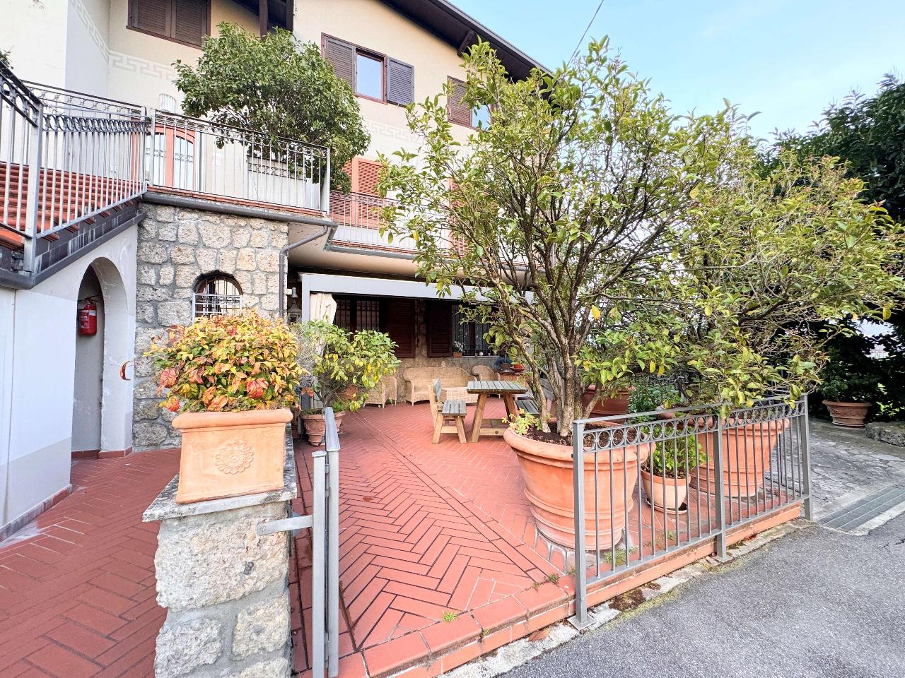 Villa unifamiliare in vendita a Rogno