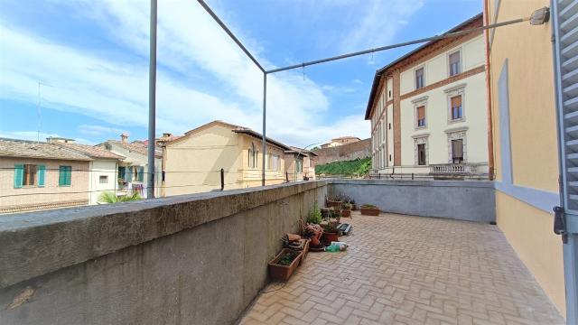 4-room flat in Via Biagio di Montluc, Siena - Photo 1