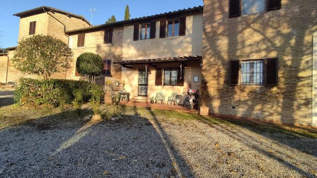 Country house or cottage in Strada Grossetana, Siena - Photo 1