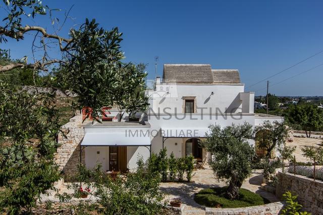 Country house or cottage, Martina Franca - Photo 1