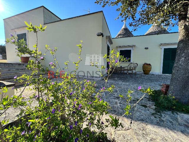 Mansion in Strada Malva, Martina Franca - Photo 1