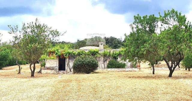 Country house or cottage, Martina Franca - Photo 1